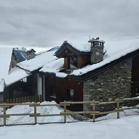 Lumiere Alpine Horská chata La Salle